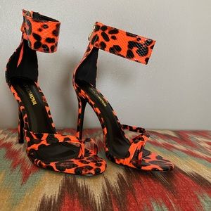 Brand new Fashion Nova Heels